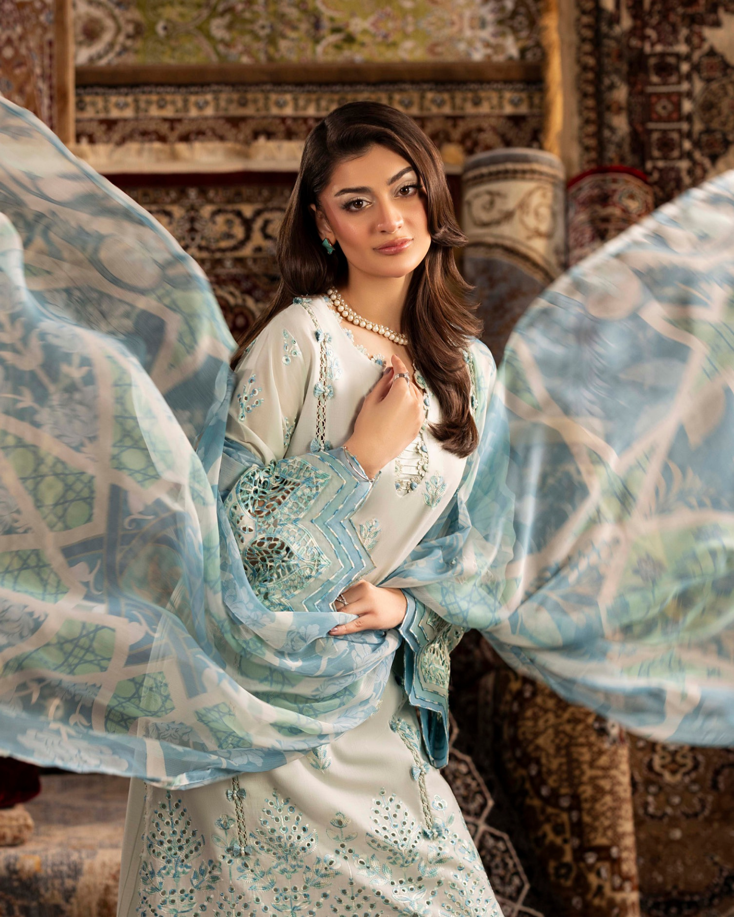 Luxury Embroidered Lawn 3 Piece Suit – Ice Blue
