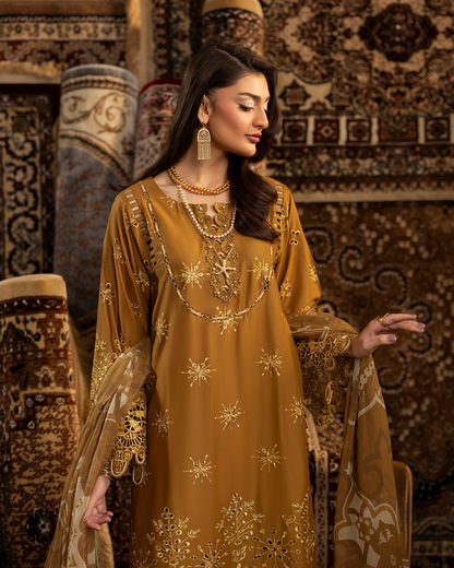 Luxury Embroidered Lawn 3 Piece Suit – Mustard